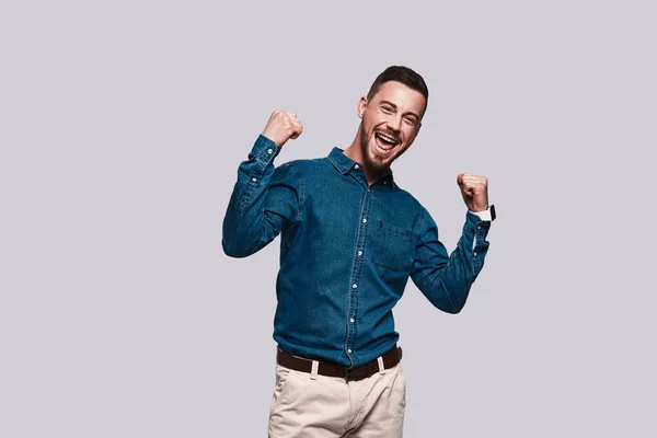 Happy Young Man Smiling Looking Camera While Standing Grey Background — Stock Photo, Image
