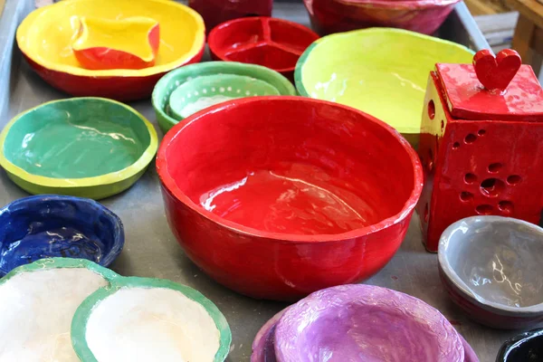 Renkli El Yapımı Seramik Cilalı Çömlek Kâseleri