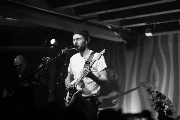 Novo Amor Performance à Doug Fir Portland Oregon — Photo