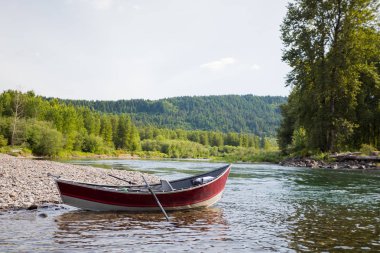 Mayıs ayında Mckenzie Nehri Oregon Fly Balıkçılık Trip