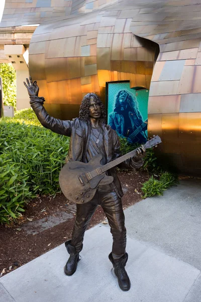 Chris cornell soundgarden statue im museum of popkultur in seattle — Stockfoto