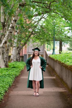 Eugene Kampüsünde Oregon Üniversitesi Mezunu