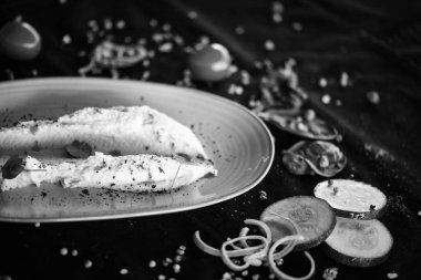 Lezzetli kereviz püresi garnitür tabağı gibi