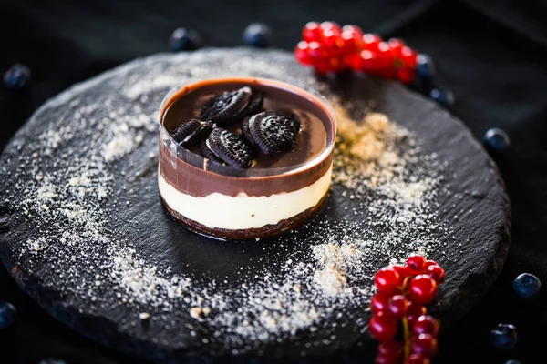 Finom Csokoládé Élvezet Oreo Torta Közelről — Stock Fotó