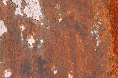 Yüzeyinde aşınma olan paslı demir dokusu.