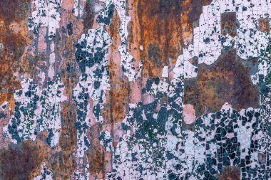 Yüzeyinde aşınma olan paslı demir dokusu.