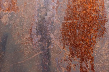 Yüzeyinde aşınma olan paslı demir dokusu.
