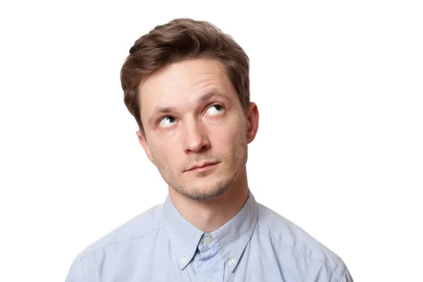 Retrato Joven Guapo Mirando Hacia Arriba Aislado Sobre Fondo Blanco — Foto de Stock