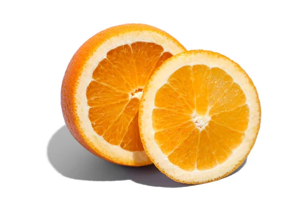 Ώριμο ζουμερό νόστιμο πορτοκαλί σε μπλε φόντο. Υγιεινή κατανάλωση — Φωτογραφία Αρχείου