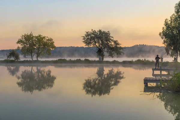 Walk Morning Fog Lake Fishing Dawn Kiev Region Ukraine September — Stock Photo, Image