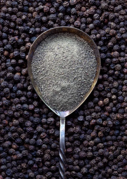 Ground Black Pepper Peppercorns Composition Black Pepper Spice Old Metal — Stock Photo, Image