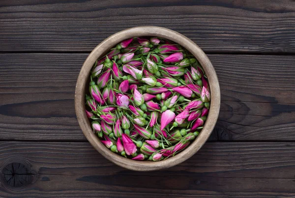 Rosehip Buds Wooden Bowl Dark Wooden Background Fresh Rosehip Buds — Stock Photo, Image