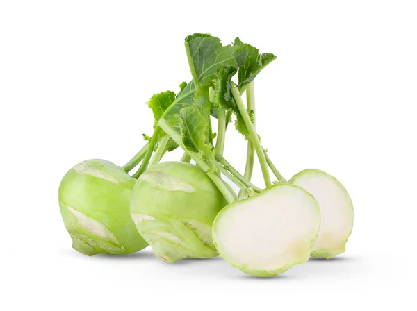 Verse Kohlrabi Met Groene Bladeren Geïsoleerde Witte Ondergrond Volledige Velddiepte — Stockfoto