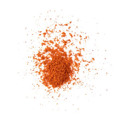 Ezilmiş kırmızı biber beyaz arka planda izole edilmiş. en üstteki görünüm