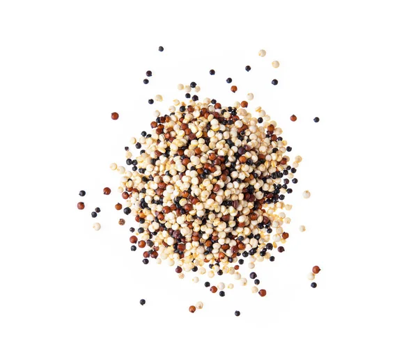 Mucchio Quinoa Cruda Mista Isolato Sfondo Bianco Vista Dall Alto — Foto Stock