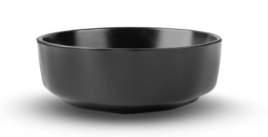 Siyah kase beyaz arkaplanda izole.