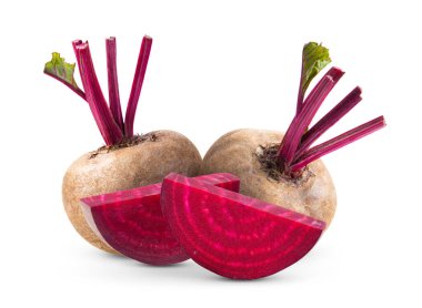 Beyaz arkaplanda yaprakları izole pancar kökü