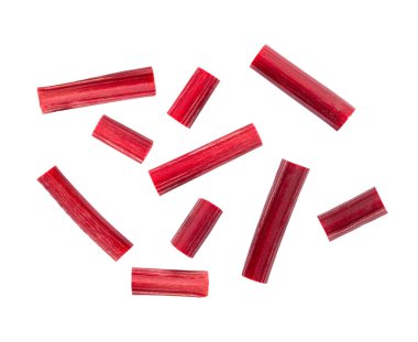 Rubarb sapları beyaz arka planda izole edilmiş. en üstteki görünüm