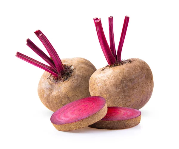 Pancar kökü beyaz arkaplanda izole edildi