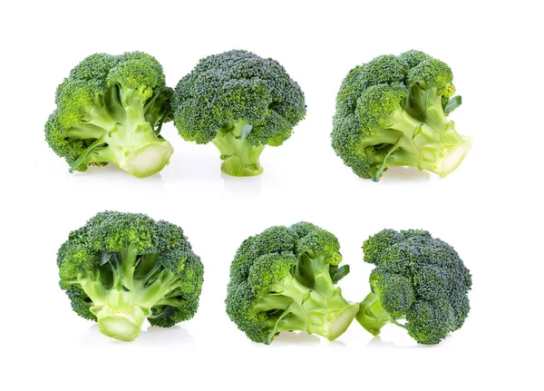 Broccoli Freschi Isolati Fondo Bianco — Foto Stock