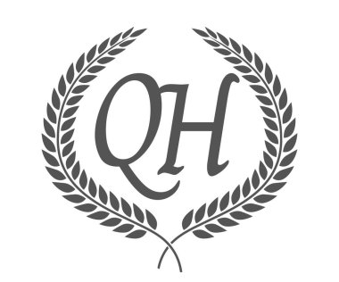 Q ve H harfleri, defne çelenkli QH monogram logo tasarımı. Kaligrafi yazı tipli lüks amblem.