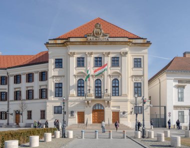 Budapeşte, Macaristan - 9 Şubat 2020: Budapeşte Sarayı 'nın yanı sıra Buda Sarayı Kışın