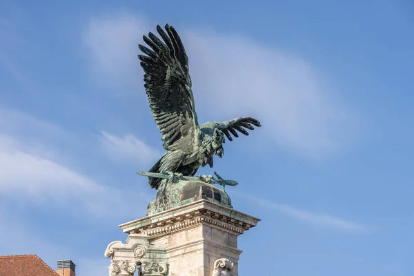 Budapest Magyarország 2020 Február Mátyás Templom Bronz Modellje Szentháromság Téren — Stock Fotó