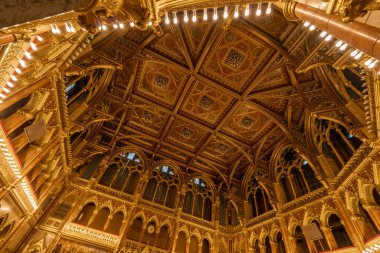 Budapeşte, Macaristan - 10 Şubat 2020: Ulusal Meclis Parlamentosu 'nun iç görünümü