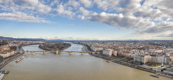 Drohnenaufnahme Der Margret Brücke Über Die Donau Budapest Winterlichen Morgengrauen — Stockfoto