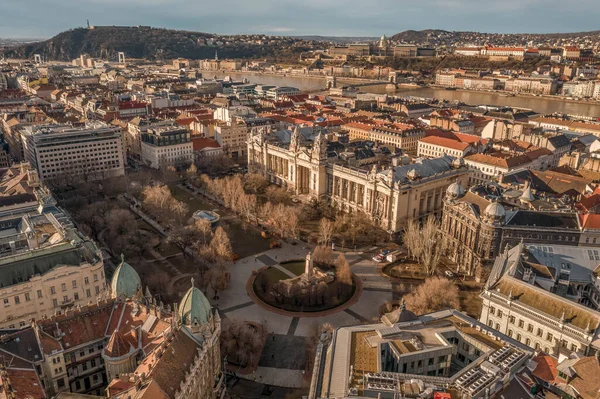 Drone Aérien Liberty Square Budapest Centre Ville Hiver Monrning Time — Photo