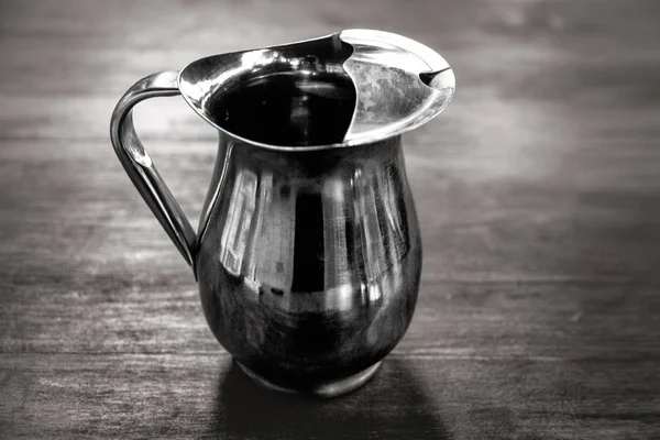 Cocina Platos Antiguos Para Bebidas Una Mesa Madera Restaurante Cafetería —  Fotos de Stock