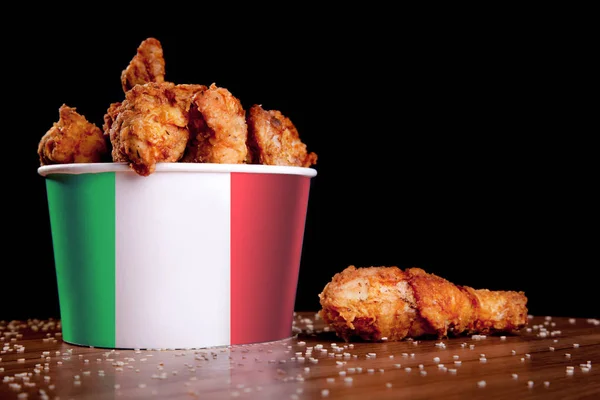BBQ Chicken wings in bucket flag of Italy