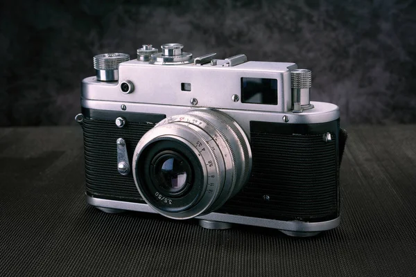 Old vintage film photo camera, lifestyle memory. — Stock Photo, Image