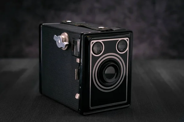 Old vintage film photo camera, lifestyle memory. — Stock Photo, Image