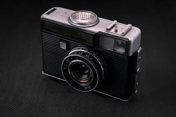 Vieux film vintage appareil photo, mémoire de style de vie . — Photo