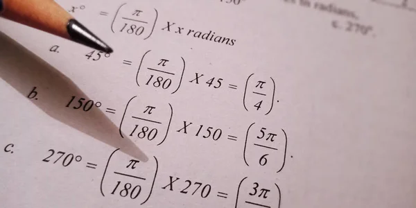 Problemas Trigonometria Matemática Texto Educativo Exibido Papel Língua Inglesa Fundo — Fotografia de Stock