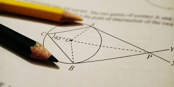 Matemáticas Angulares Circulares Texto Educativo Mostrado Papel Inglés Sobre Fondo — Foto de Stock