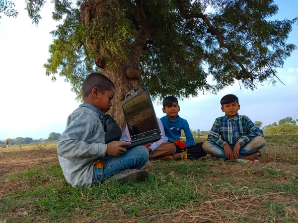 District Katni India January 2020 Indian Boy Teaching Laptop Technique — стокове фото