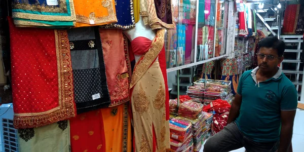 District Katni India September 2019 Lady Statue Dress Wearing Demonstration — Stock Photo, Image