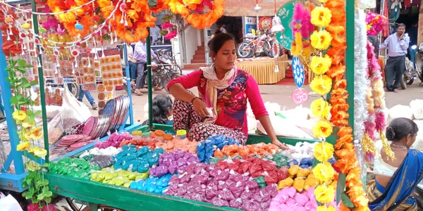 District Katni India Outubro 2019 Senhora Indiana Vendendo Cores Rangoli — Fotografia de Stock