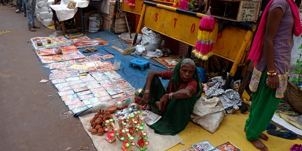 Distrikt Katni Indien Oktober 2019 Asiatische Alte Frau Verkauft Religiöse — Stockfoto