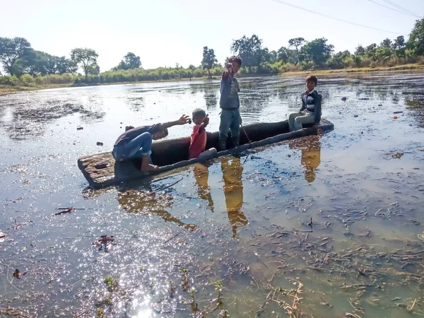 City Katni India Prosinec 2019 Indiánská Vesnice Rybář Děti Skupina — Stock fotografie