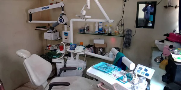 District Katni Inde Septembre 2019 Configuration Dentiste Avec Chaise Présentée — Photo