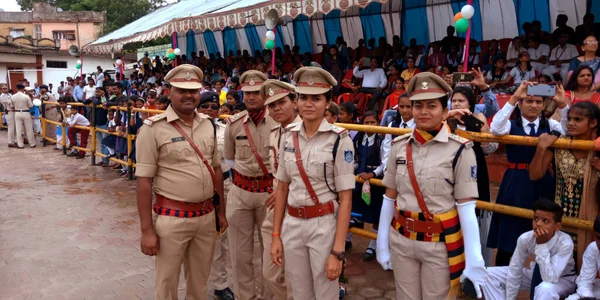 City Katni Índia Agosto 2019 Polícia Indiana Senhora Oficiais Plantão — Fotografia de Stock