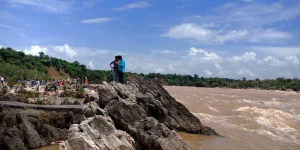 City Jabalpur India Srpna 2019 Indický Turista Diví Řeky Narmada — Stock fotografie
