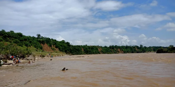 City Jabalpur India Srpna 2019 Řeka Narmada Teče Bhedaghat Kolem — Stock fotografie