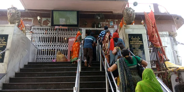 Distrikt Satna Indien September 2019 Indische Dorfbewohner Gehen Hinduistischen Muttertempel — Stockfoto