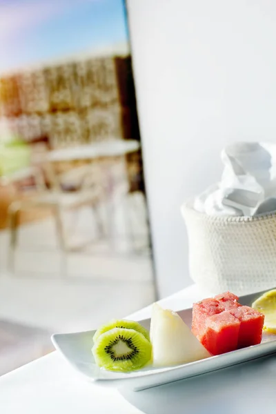 Gesundes Frühstück Fenster Köstliche Früchte Mit Der Sonnenaufgangssonne Ernährung Und — Stockfoto