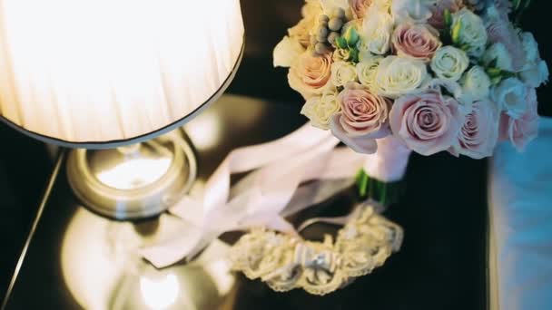 Rose Delicatamente Rosa Bellissimo Bouquet Bouquet Raccolto Fioraio — Video Stock