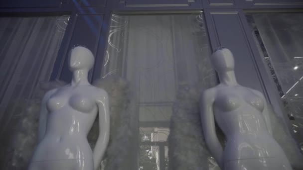 Etalagepoppen Kamer Witte Gezichtsloze Mannequins Indoor Decor — Stockvideo